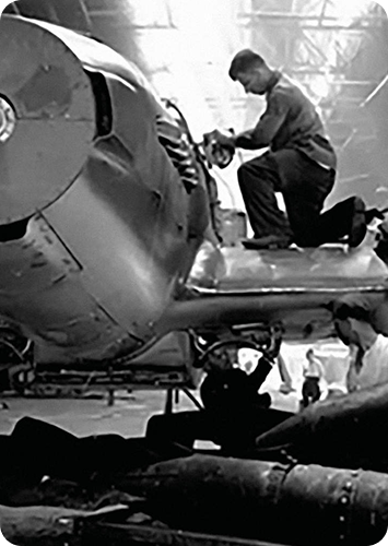 История 1943 цех сборки ИЛ-2